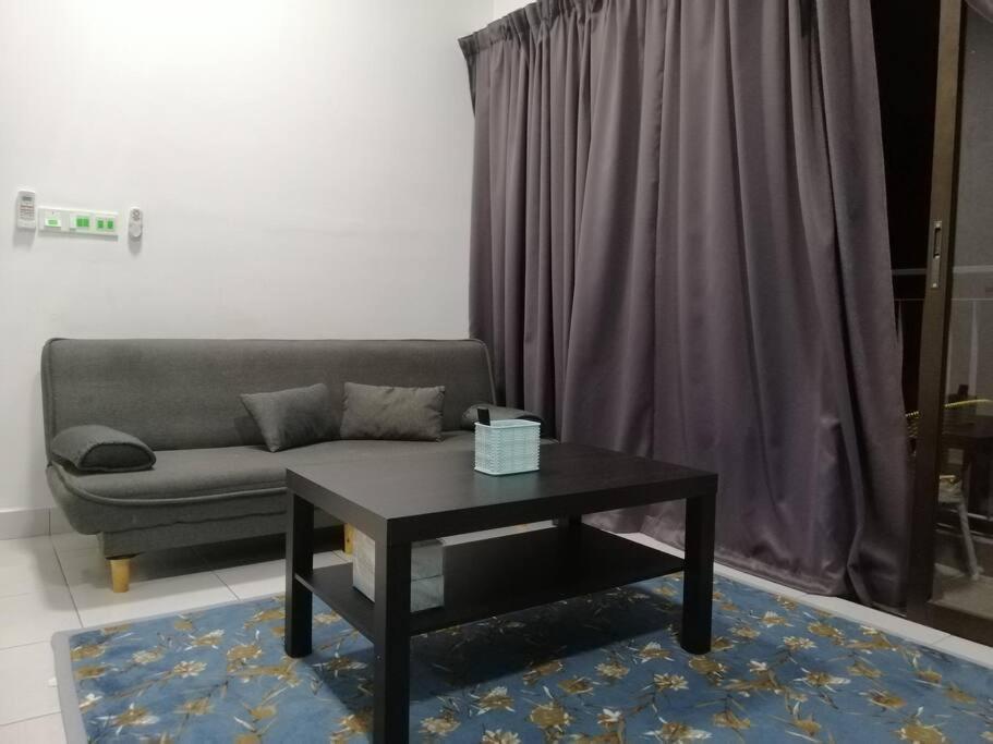 H&H Lovely Homestay In Nilai Zewnętrze zdjęcie