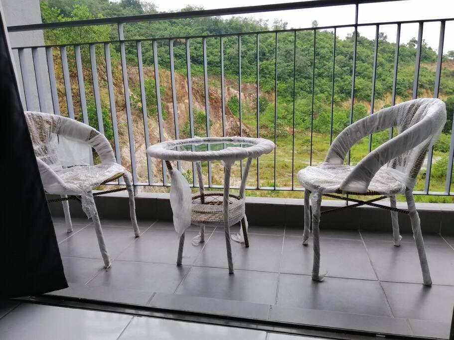 H&H Lovely Homestay In Nilai Zewnętrze zdjęcie